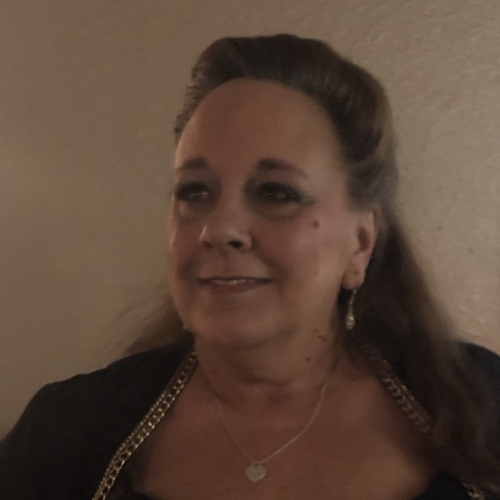 Meet your Posher, Tina
